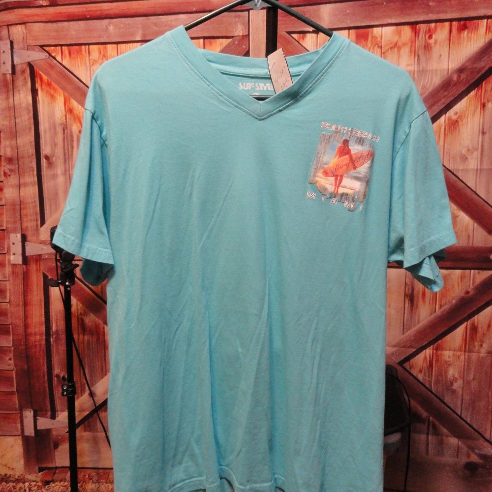 Surf Style V neck South Beach Surfing girl Graphic T~EUC~ - Picture 2 of 4